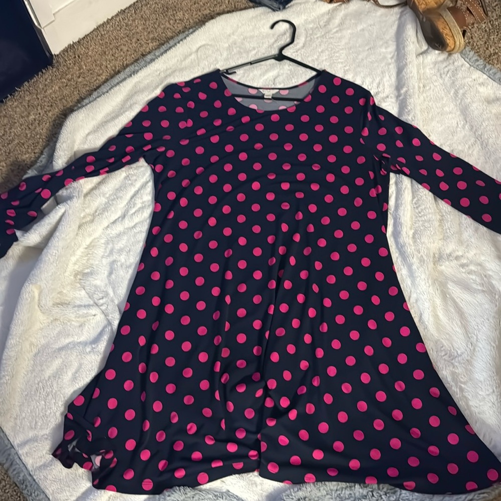 Hot pink polka dotted blue dress. Lays just above the knee. Good spring dress.